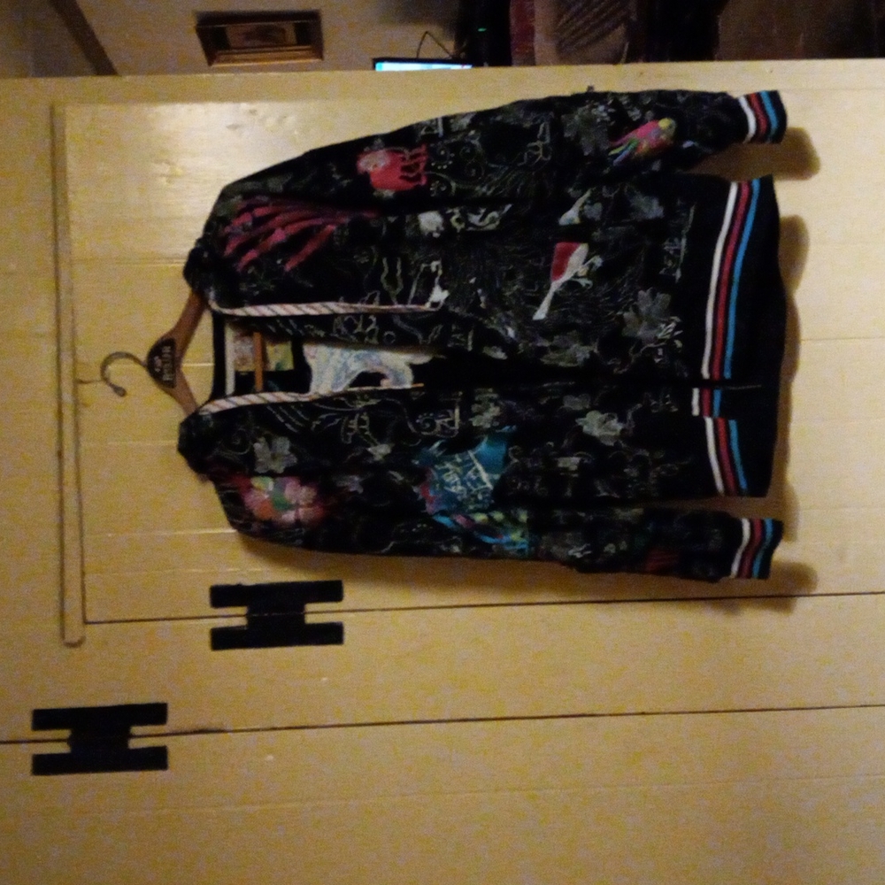 Artful Dodger ‘Cutter Boys’ Wolf Embroidered Hoodie zipper jacket 2xl